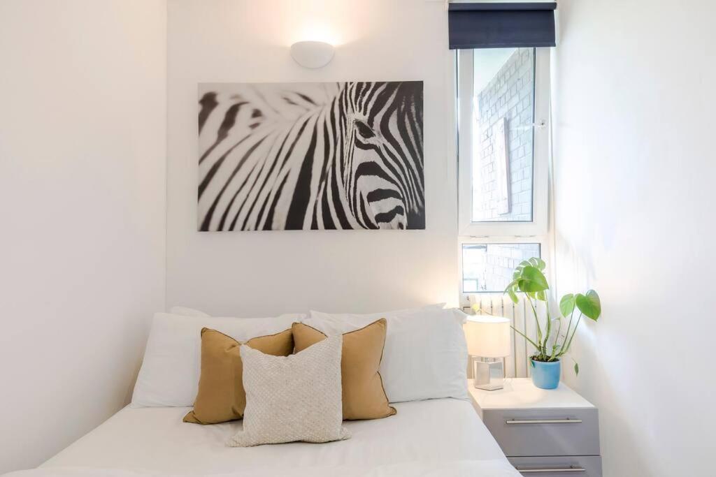 The Clarence, Central London Apartment W/ Wifi Exteriör bild